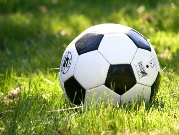 Napoli vince la Supercoppa Italiana: 2-0 a Bologna